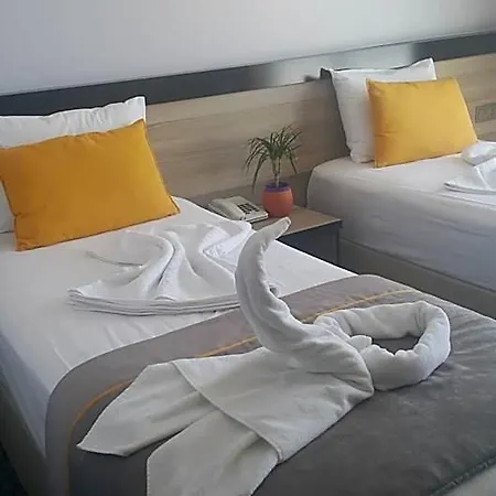 Elisa Hotel 3*