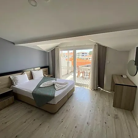 Elisa Hotel 3*