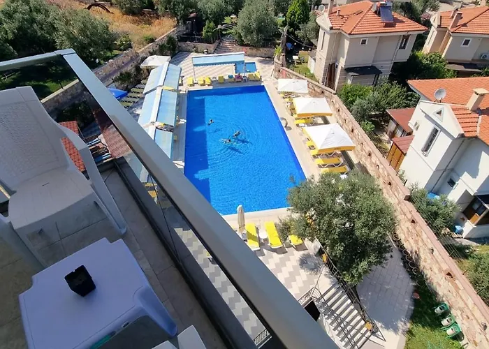 Elisa Hotel Ayvalı